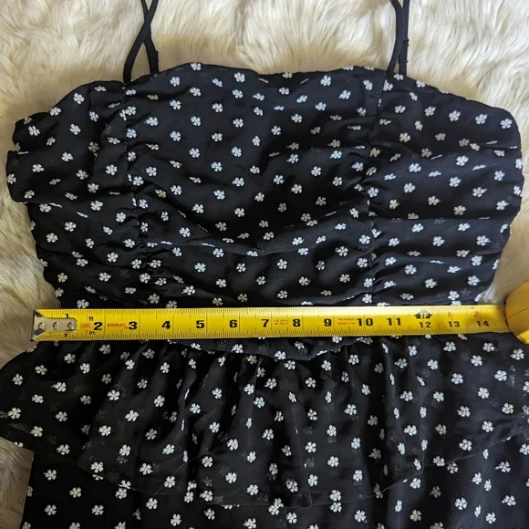 EUC Lulus Show Them Up Black Floral Embroidered Peplum Wide Leg Jumpsuit - Picture 12 of 15